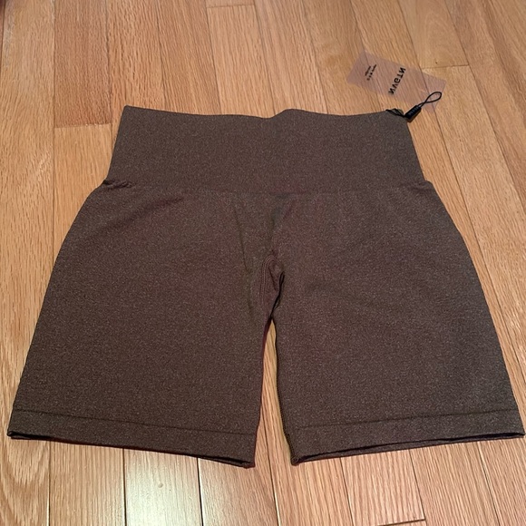 NVGTN Mocha Pro Shorts NWT - Picture 2 of 4